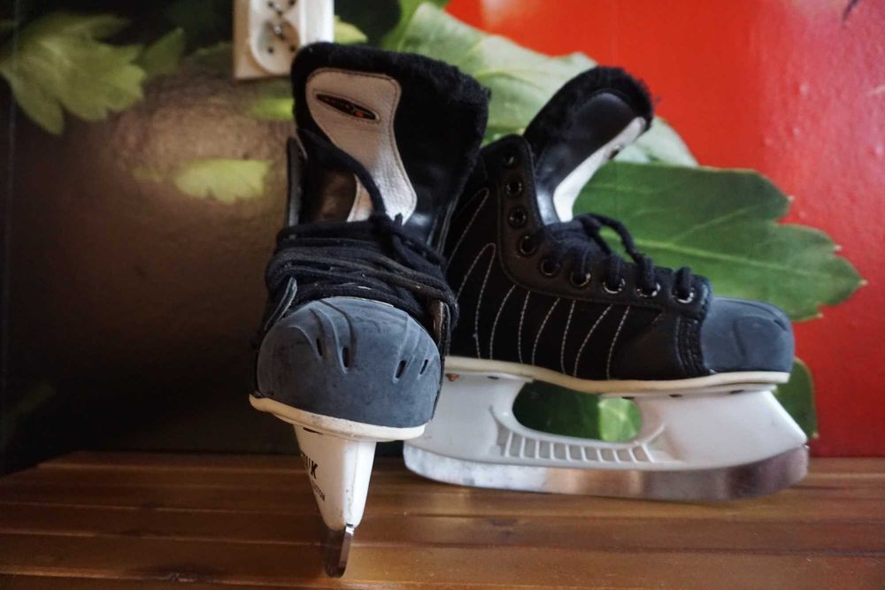 Łyżwy hokejowe NIKE Ignite