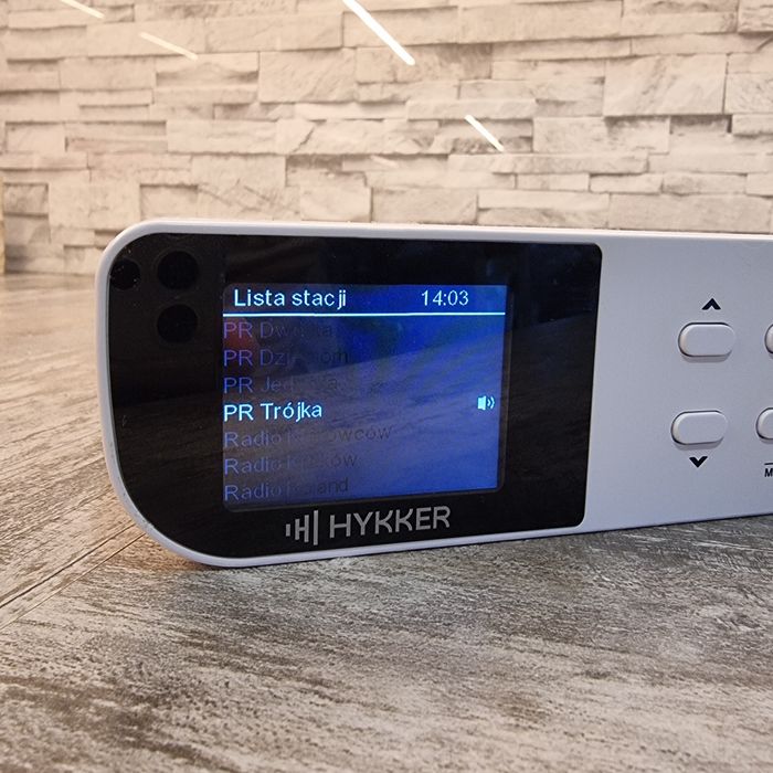 Radio kuchenne podszafkowe FM DAB+ Bluetooth