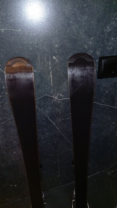 Narty rosignol radical juniorskie 130 cm. Stan bardzo dobry