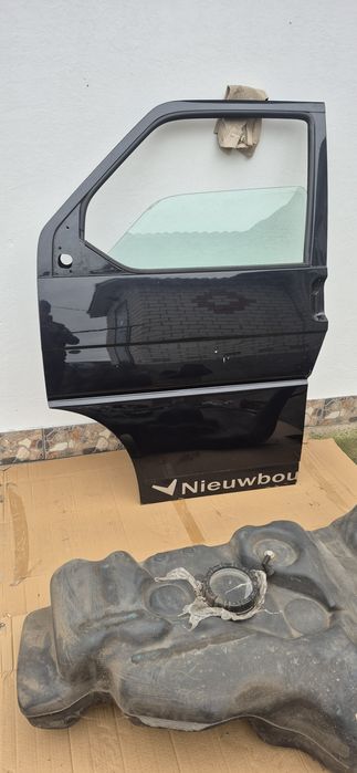 T4 VW двері запчастини 2001 рік t4 Т4
