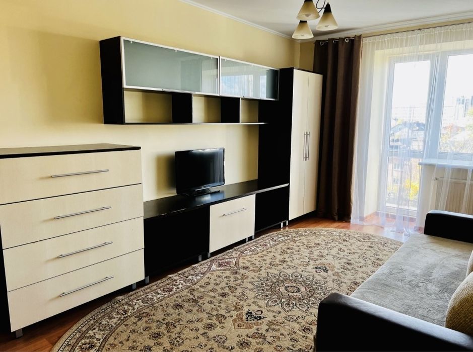 Здаю 1к кв .центр Курінного Чорноти