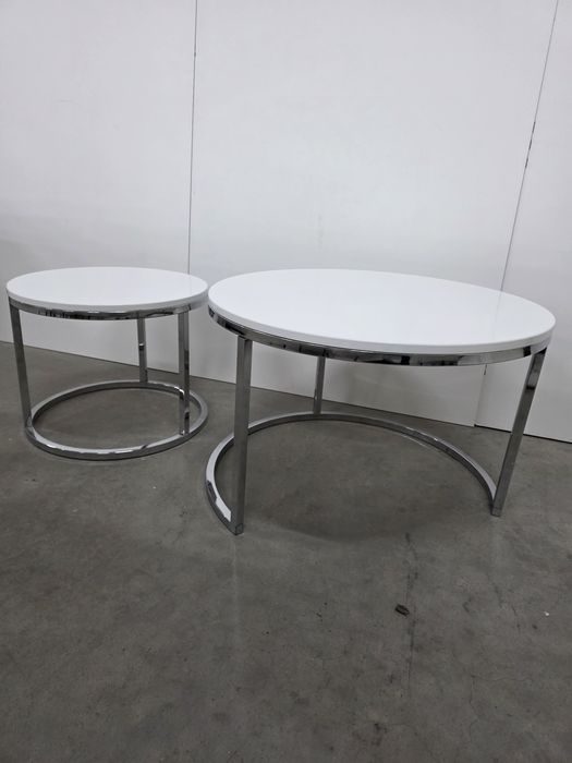 Stoliki kawowe z ekspozycji