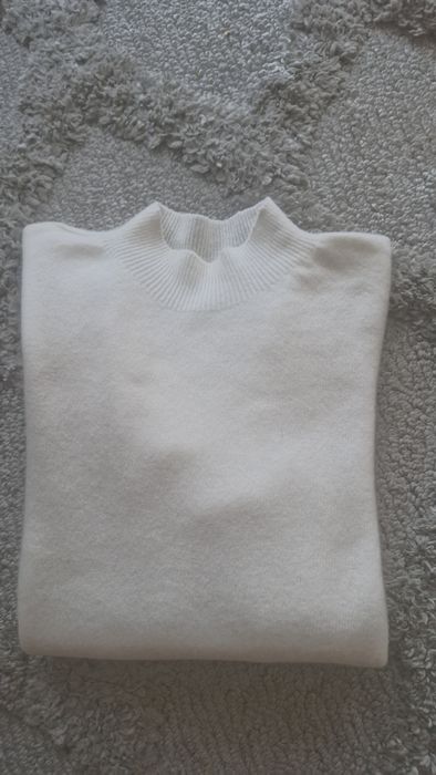 Kaszmirowy sweter damski M