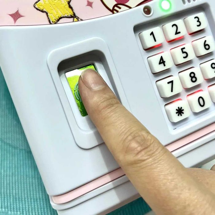 Сейф-копилка Сейф дитячий працює від аккумулятора Рожевий (MK 5398)