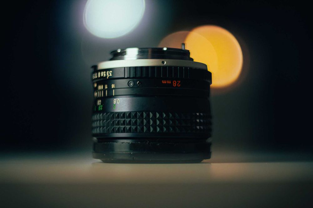 Minolta MC W.Rokkor-SG 28mm f/3.5 – stan bdb, oryginalne dekielki