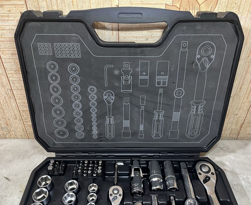 Набір інструментів Dnipro-M ULTRA 73 | 73 предметів