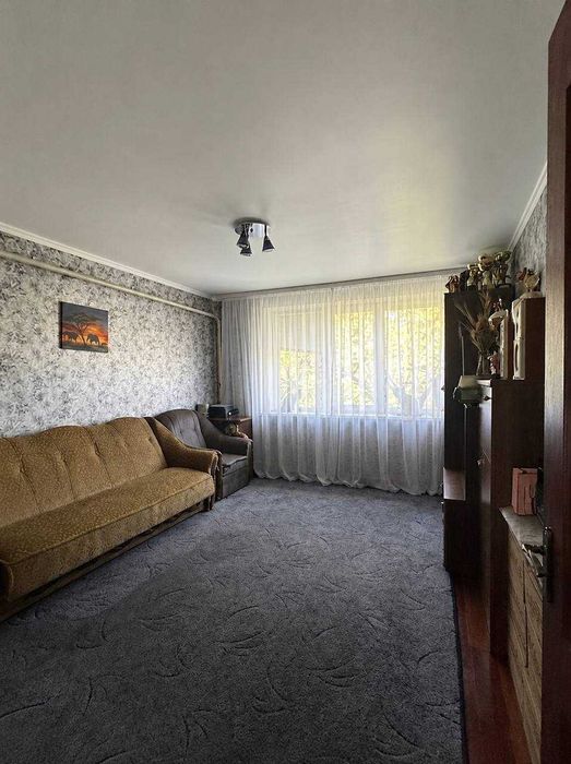 Продам 2-х кімнатну квартиру с.Сад