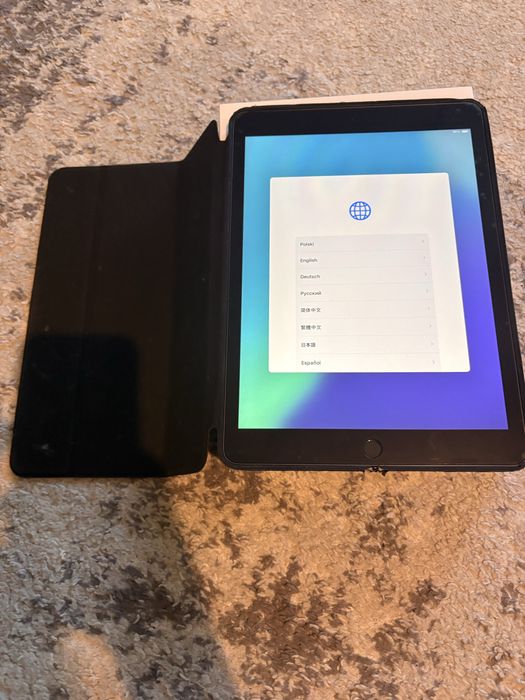 Sprzedam iPad 9 generacji 256 GB Wi-Fi – stan ok ok