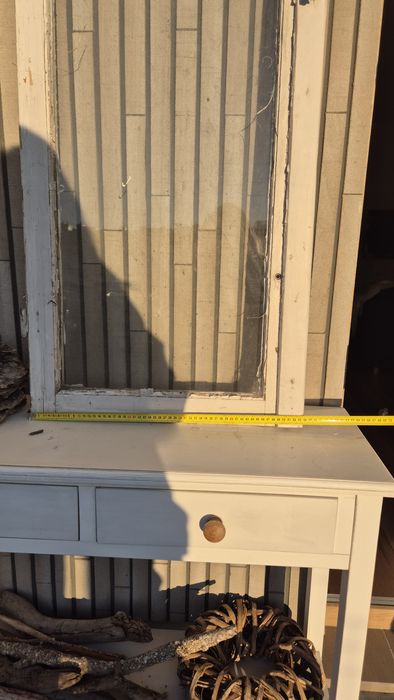 Rama okienna drewniana na lustro, obraz DIY