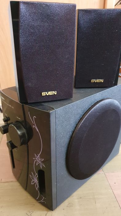 Акустика Sven,  отличное состояние