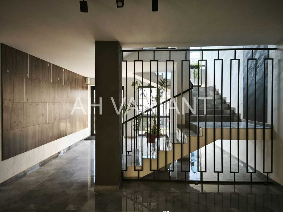 Продається 2-кімнатна квартира, ЖК “West towers” Код: 43536