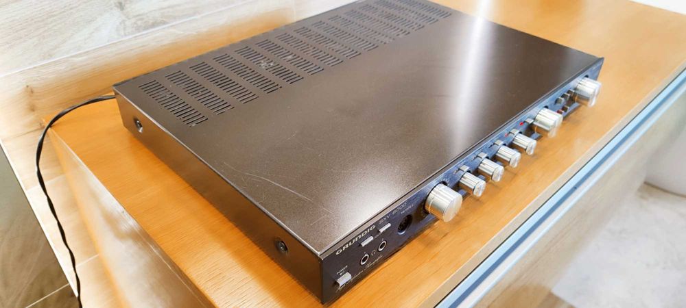 Przedwzmacniacz GRUNDIG SXV-6000 Rarytas w Pięknym Stanie