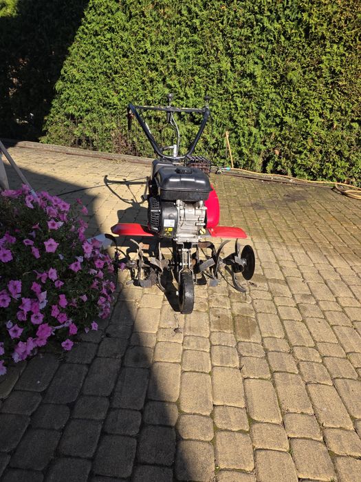 Glebogryzarka Pubert Vario