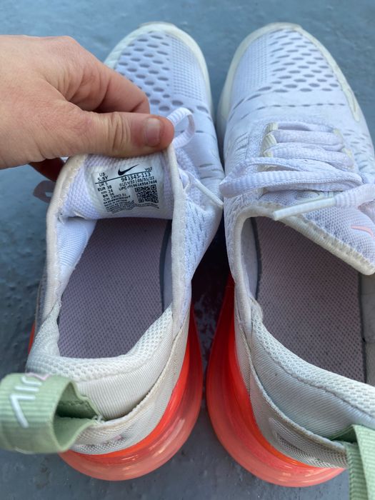 Imperdível: Air Max 270 Brancas, rosa…
