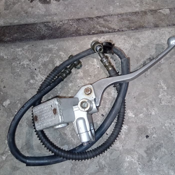 Продам рычаг переднего тормоза на мопед сабур SB50Q-5A