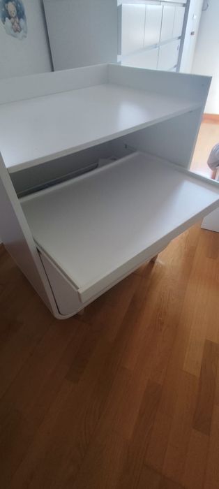 Berço+ Muda Fraldas + Colchão