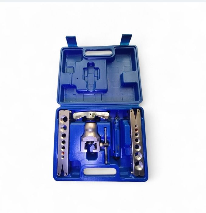 Вальцівка в кейсі