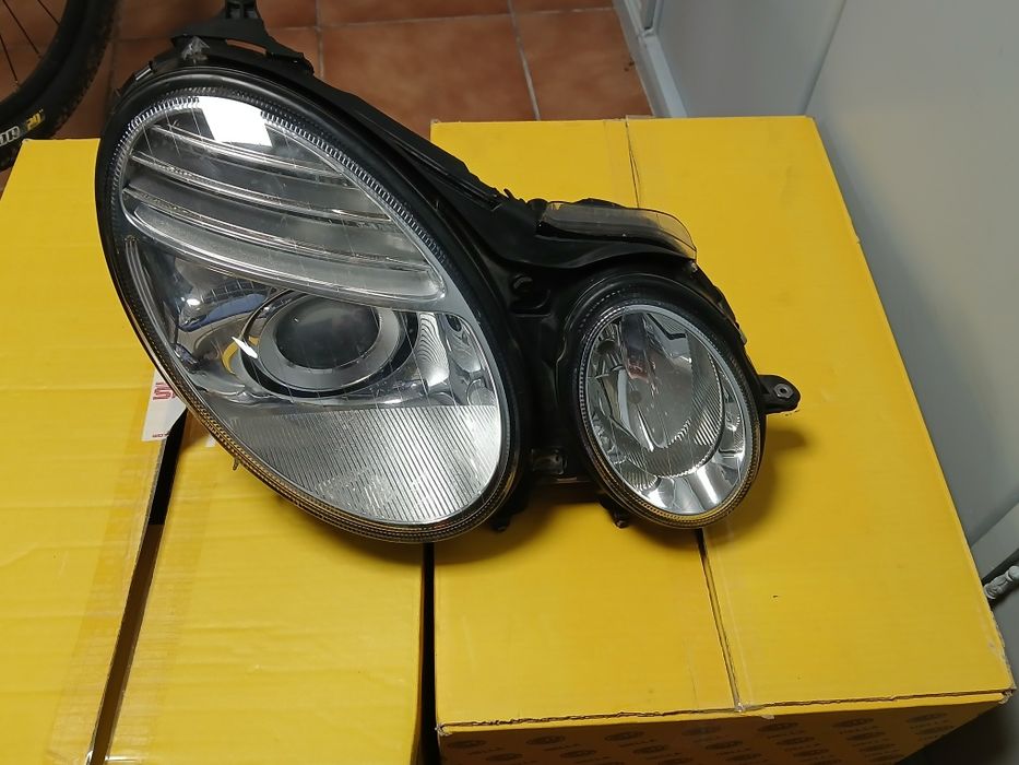 Farois Xénon Mercedes E220 W211 Avangarde Facelift