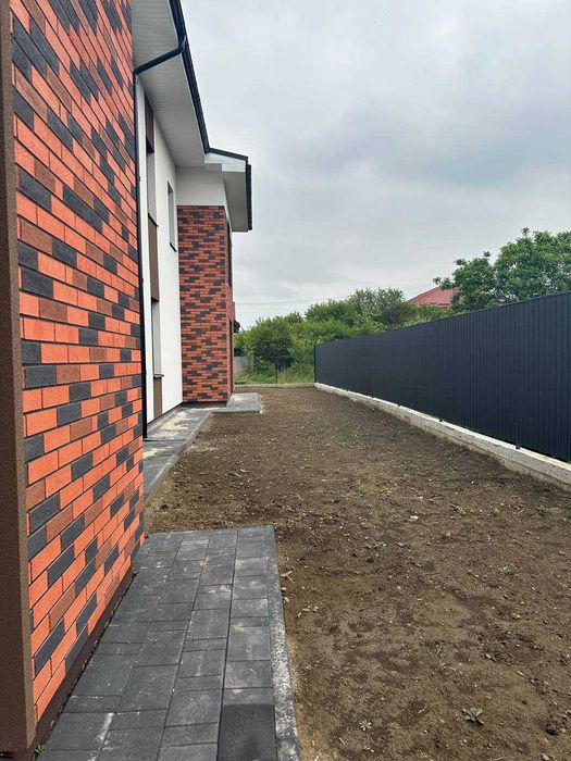 Продам дуплекс, збудований, на завтра ремонт