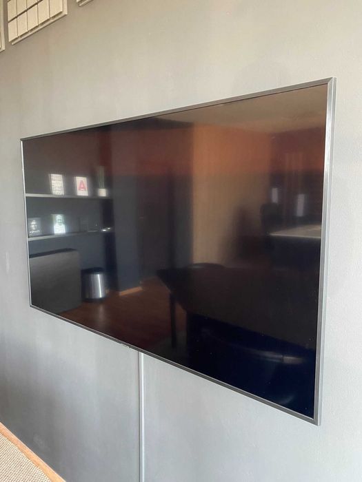 Телевізор Samsung UE65NU7402