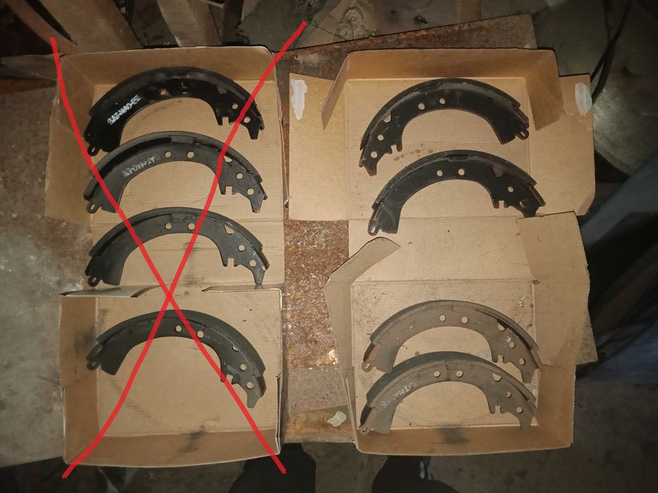 Гальмівні колодки задні TOYOTA 30 Camry RAV 4 I, 4 II, DAIHATSU обмін