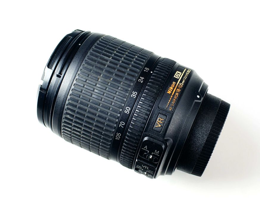 Zoom Nikon DX VR AF-S 18-105mm f/3.5-5.6 = Stan BDB =