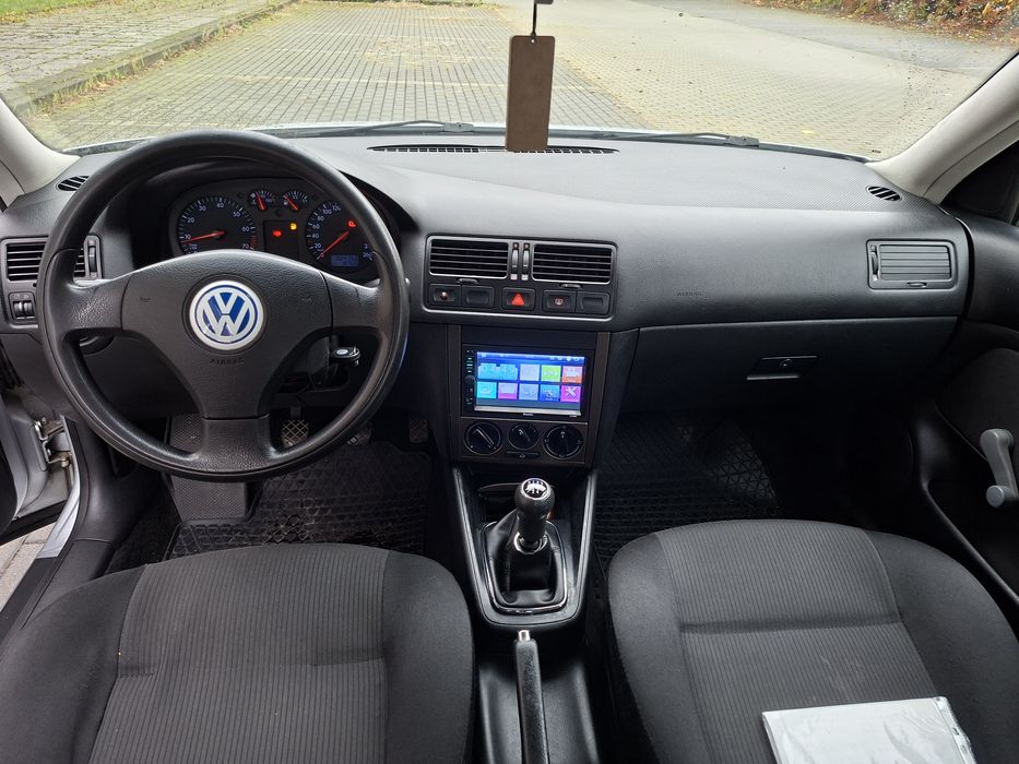 Vw Bora 2.0 115km polski salon