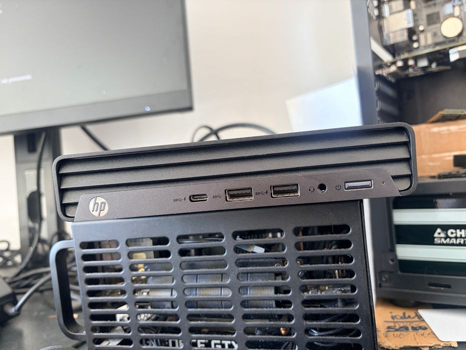 HP Mini PC i3-10100T 8GB 256GB Windows 11 Pro