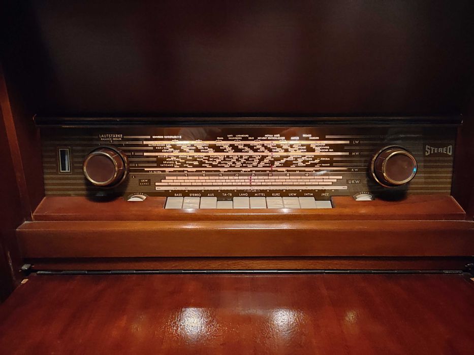Fantastyczna radiola Jese TONMÖBEL TELEFUNKEN Concerto 2284! RARE