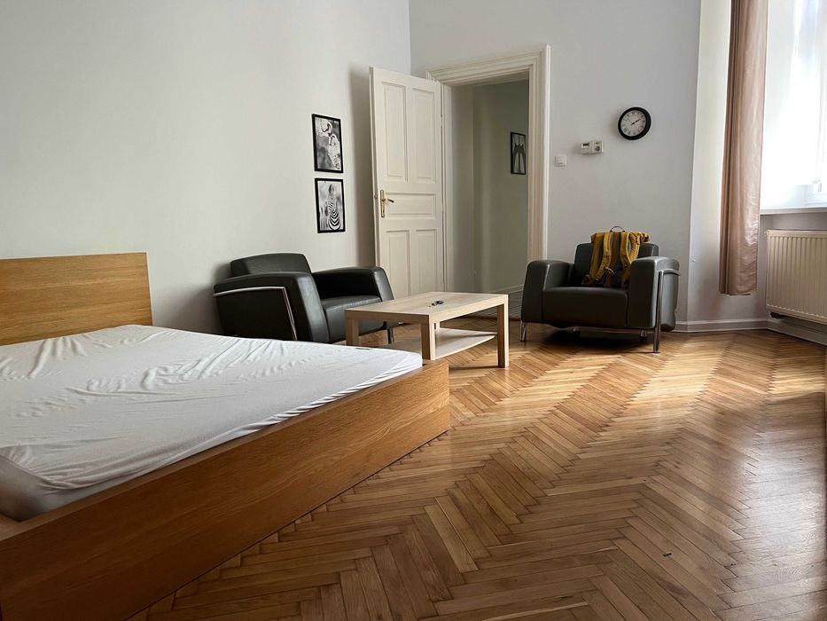 Wynajmę mieszkanie Kraków Kazimierz Sw. Sebastiana 76 M2