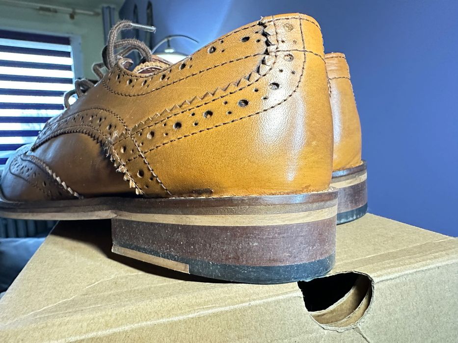 Buty męskie skórzane brogsy Thomas Catesby Angielska Marki