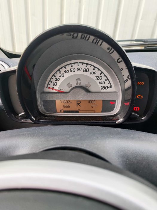 Smart ForTwo Coupé 1.0 mhd (71cv) – Automático | 74.620 km | 2011