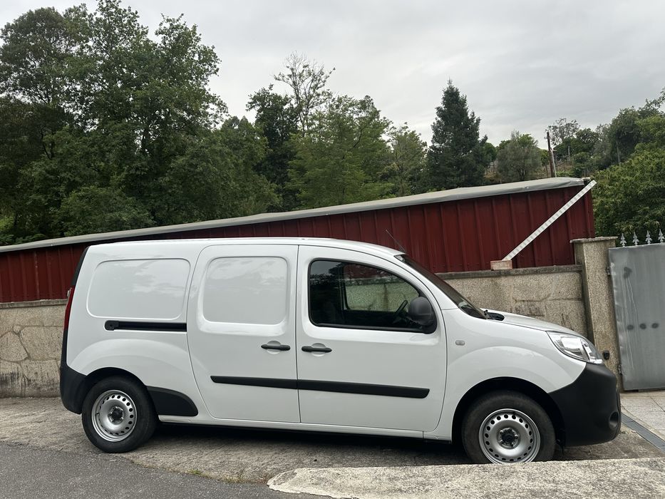 Carrinha Renault kangoo maxi