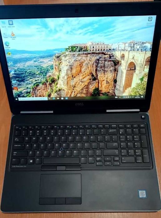‼️ Игровой  Dell Precision 7510 Full hd IPS — игры, работы, графики 6820HQ 16gb m2000 4gb (аналог gtx 1050)