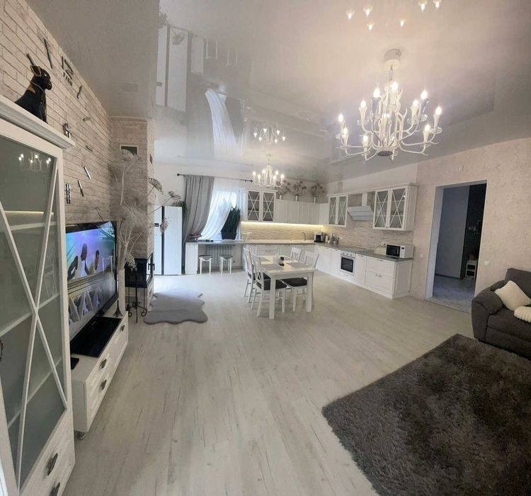 Продаж дому з якісним ремонтом 140 м2 Мархалівка