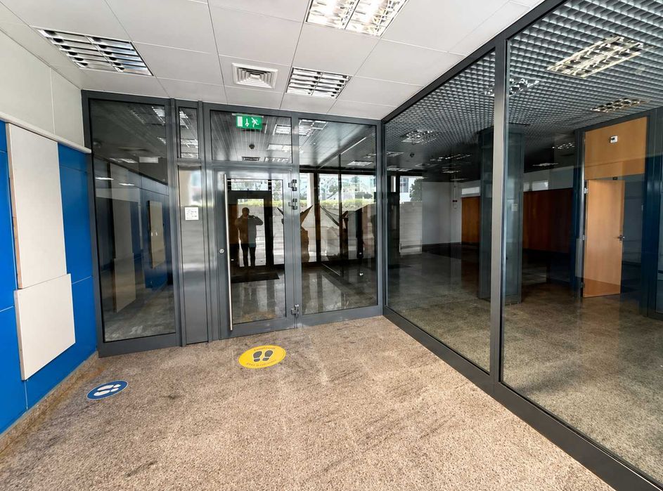 Loja e Espaço Comercial com 360 m² no Centro Histórico de Góis - Excelente Oportunidade de Investimento