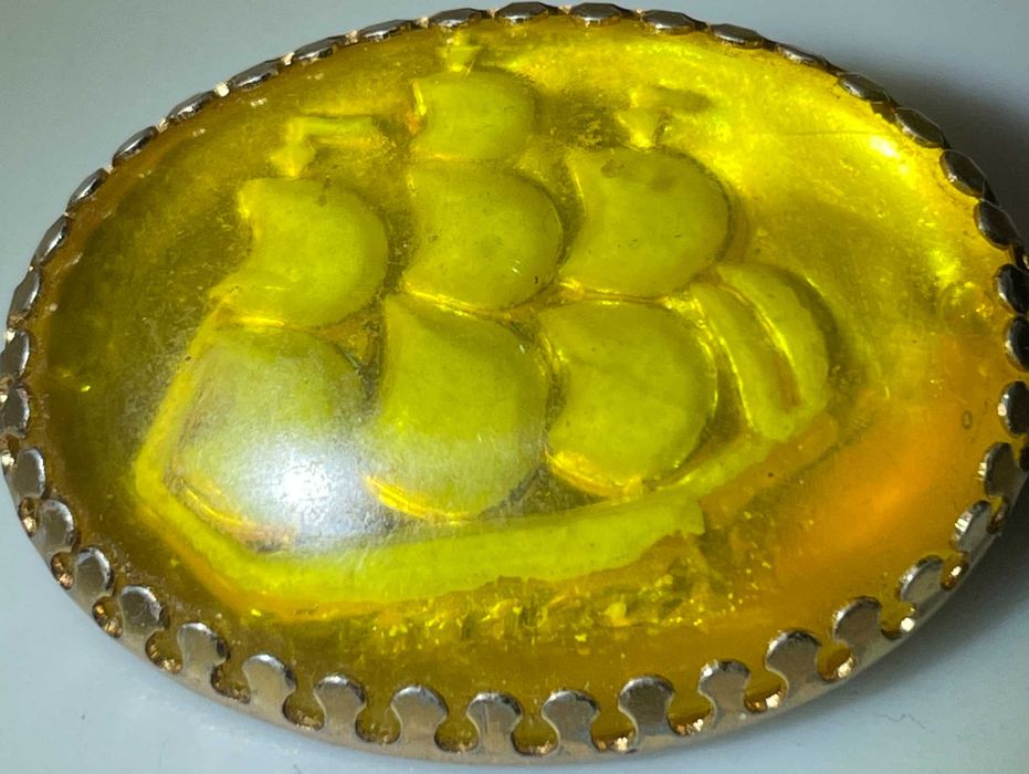 Broszka vintage marynistyczna w typie art deco żaglowiec