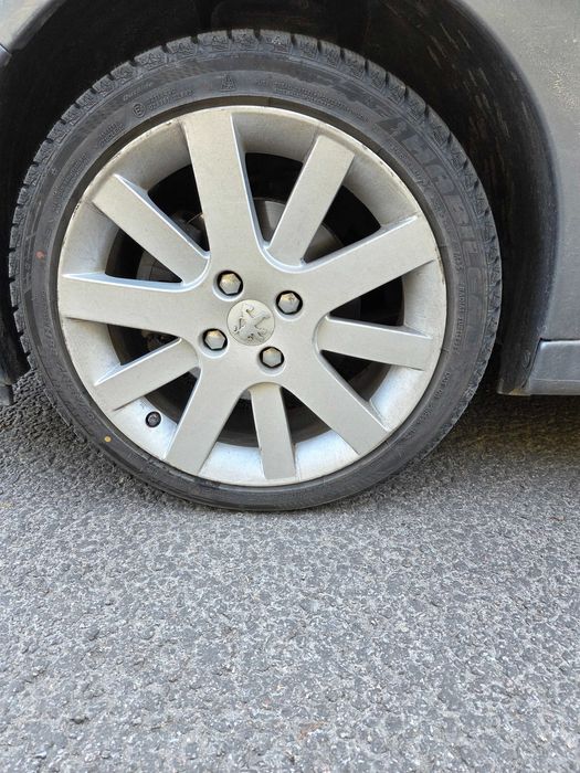 Продам Peugeot 207 CC (кабриолет)