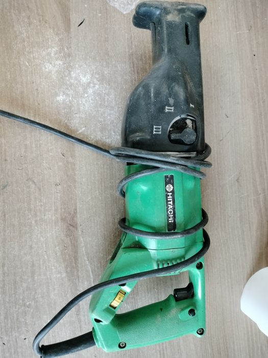 Piła szablasta Hitachi