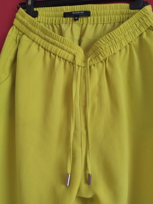 Spodnie Reserved
