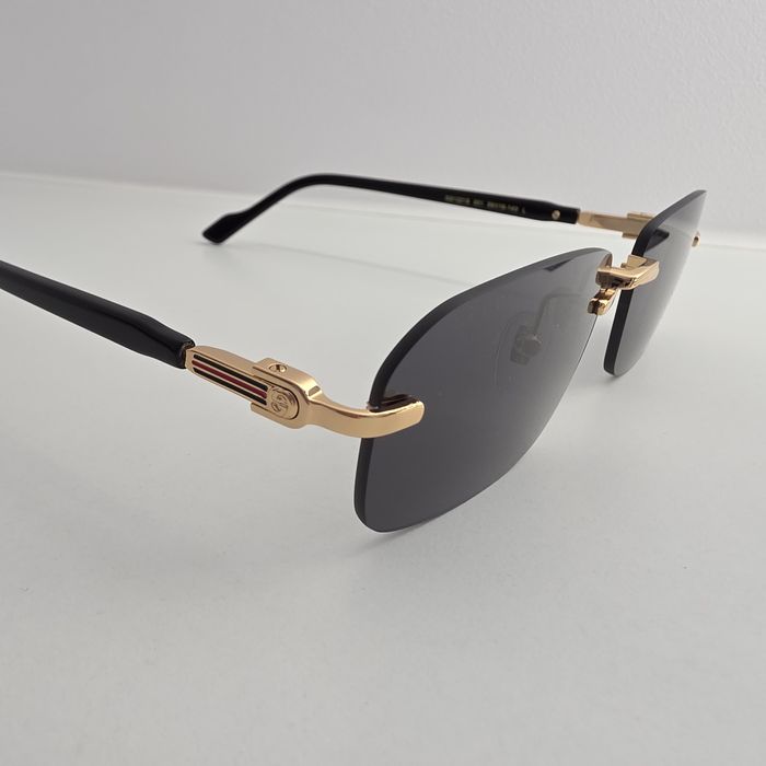 Okulary przeciwsłoneczne Gucci GG1221S czarne GG1221