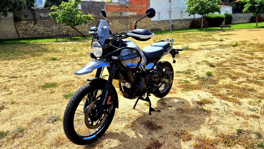 Royal Enfield Himalayan 450 2024 poucos kms