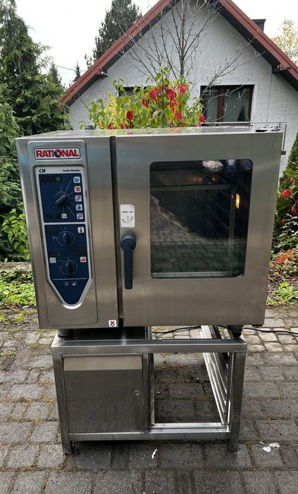 Piec konwekcyjno parowy Rational CD 6 na 5 blach GN. Piekarnik gastronomiczny