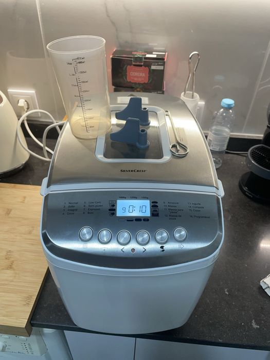 Maquina fazer pao lidl