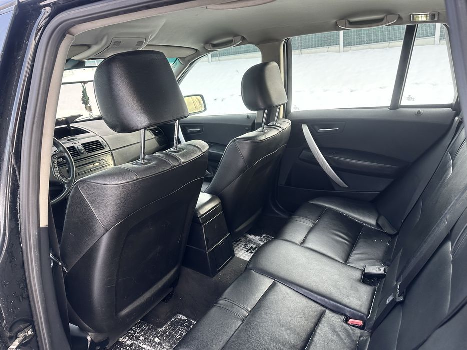 BMW x3 2.0d 150KM Skóry, radio cd , Klikatyzacja, komputer