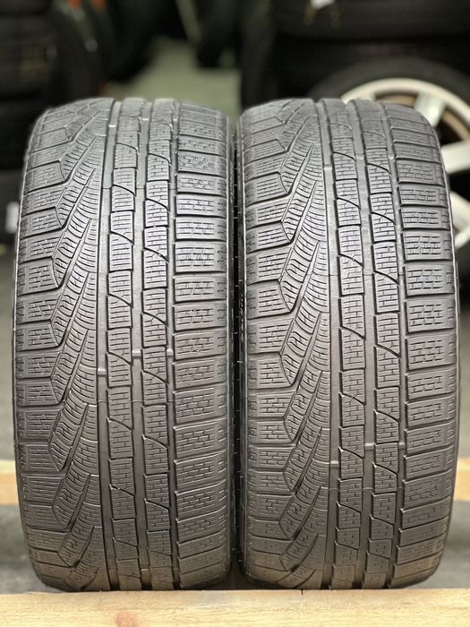 Шины зимние 235/35/R19 Pirelli Sottozero Winter 210