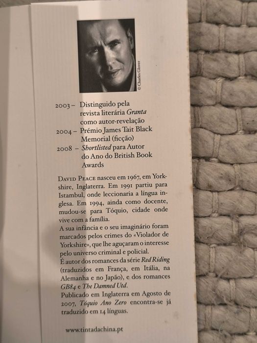 Tóquio Ano Zero
de David Peace
