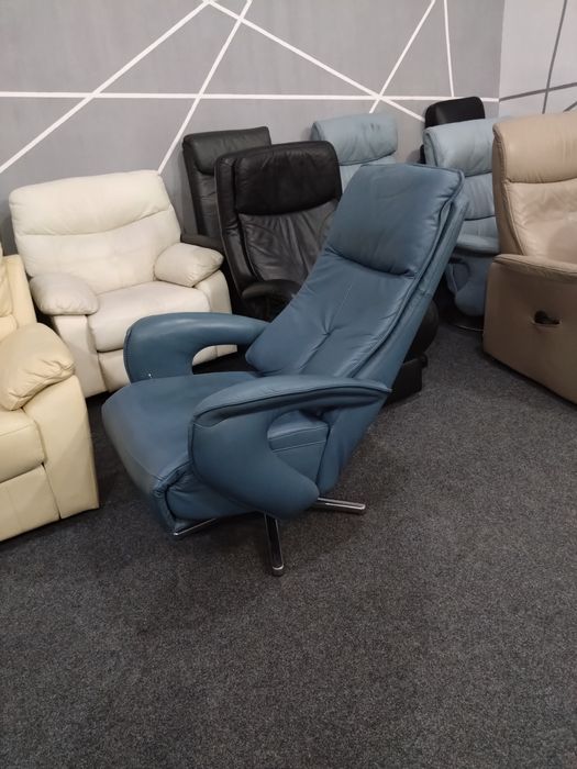 Шкіряне крісло реклайнер розкладне кожаное кресло раскладное в диван