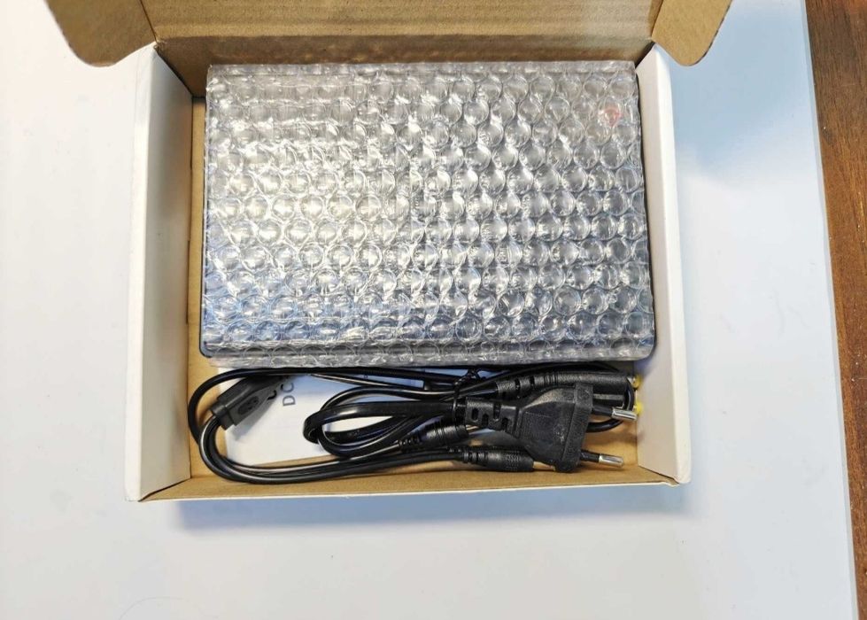 Безперебійник для роутера UPS DC1018L, ДБЖ 18650 павербанк для Wi-Fi