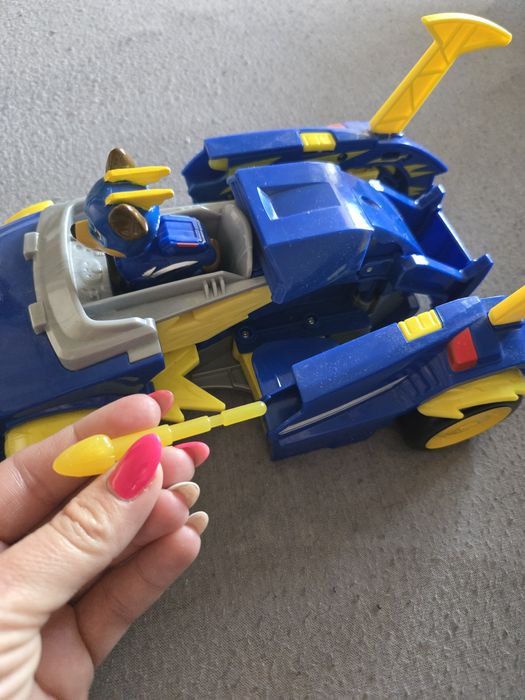 Pojazd transformers psi patrol Chese